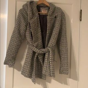 Satin line grey/white coat